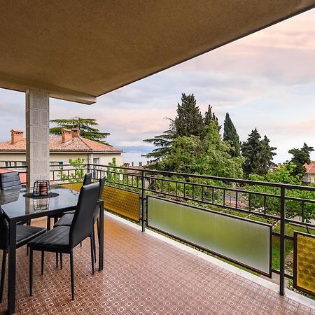 Apartments With A Parking Space Lovran, Opatija - 7869 Exterior foto
